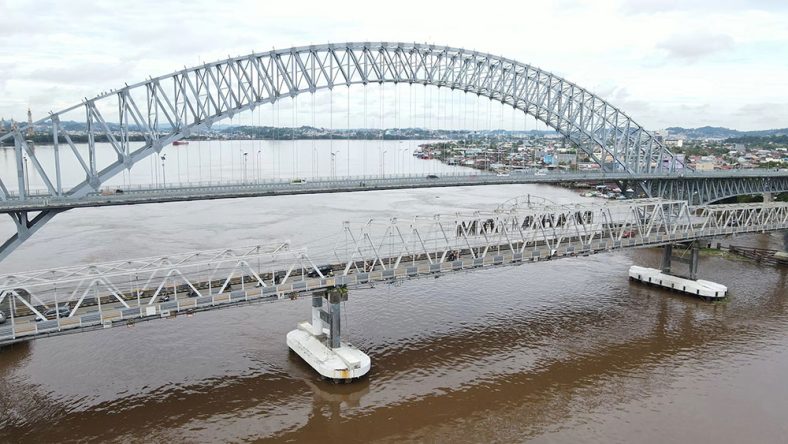 Jembatan Mahakam Kembar